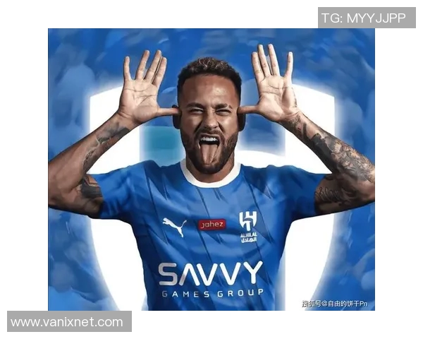 足球明星头像迷你男的魅力与风采探秘，带你领略球场背后的故事与激情