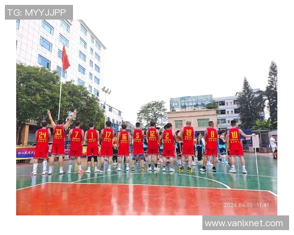 上海篮球队在世锦赛中的拼搏历程与荣耀时刻的深度剖析